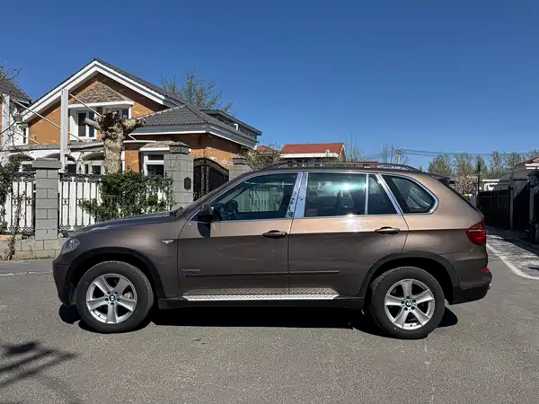 BMW X5 2011