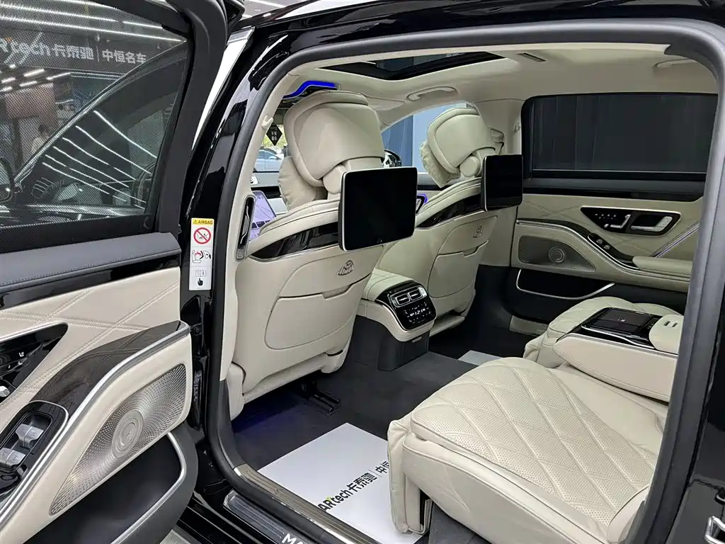 Mercedes-Benz Maybach S-Class 2023 — фото 28