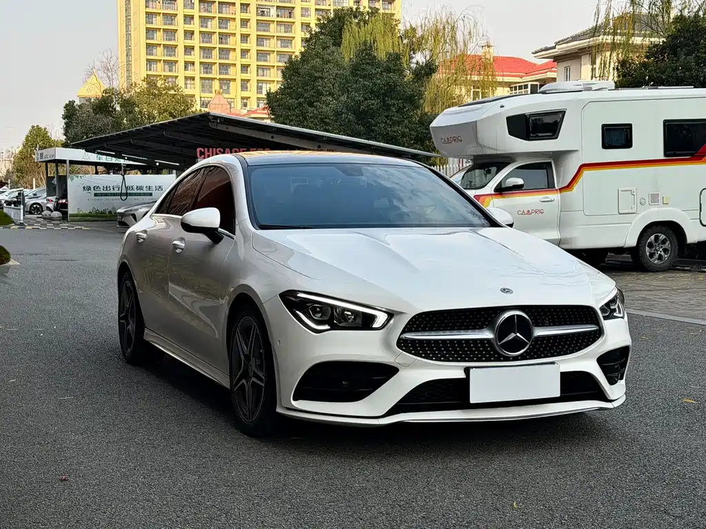 Mercedes-Benz CLA 2021