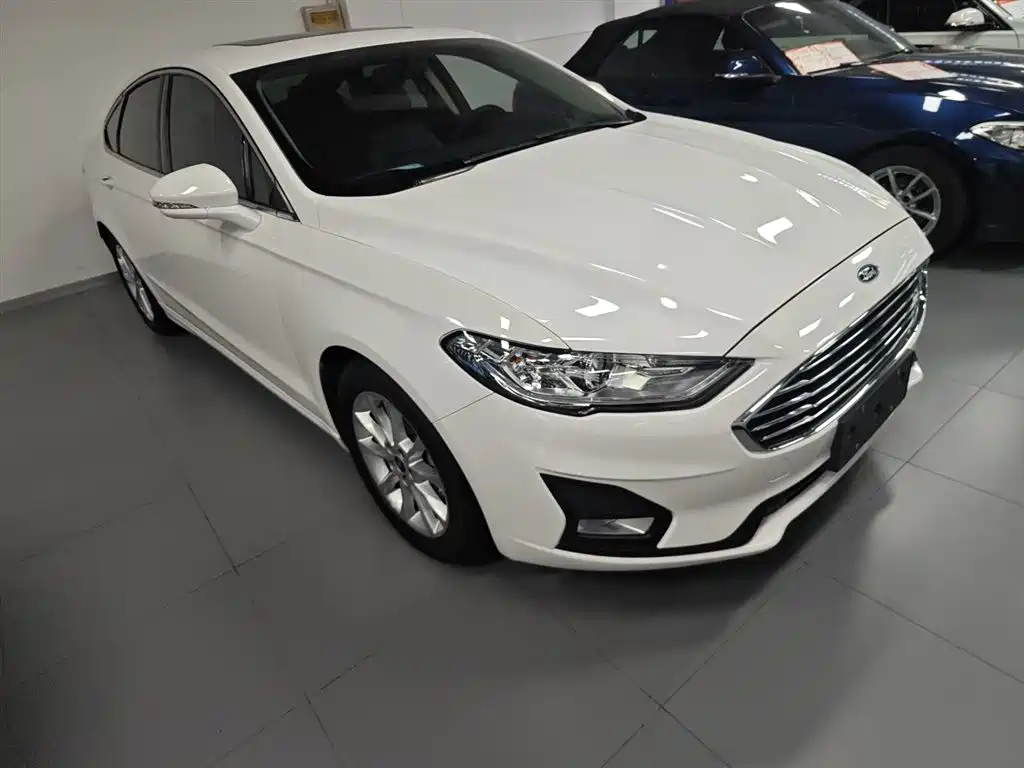Ford Mondeo 2021 — фото 4