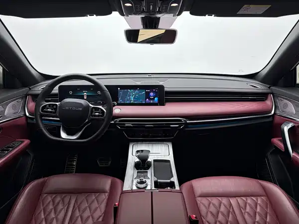 Jetour X70 PLUS 2023