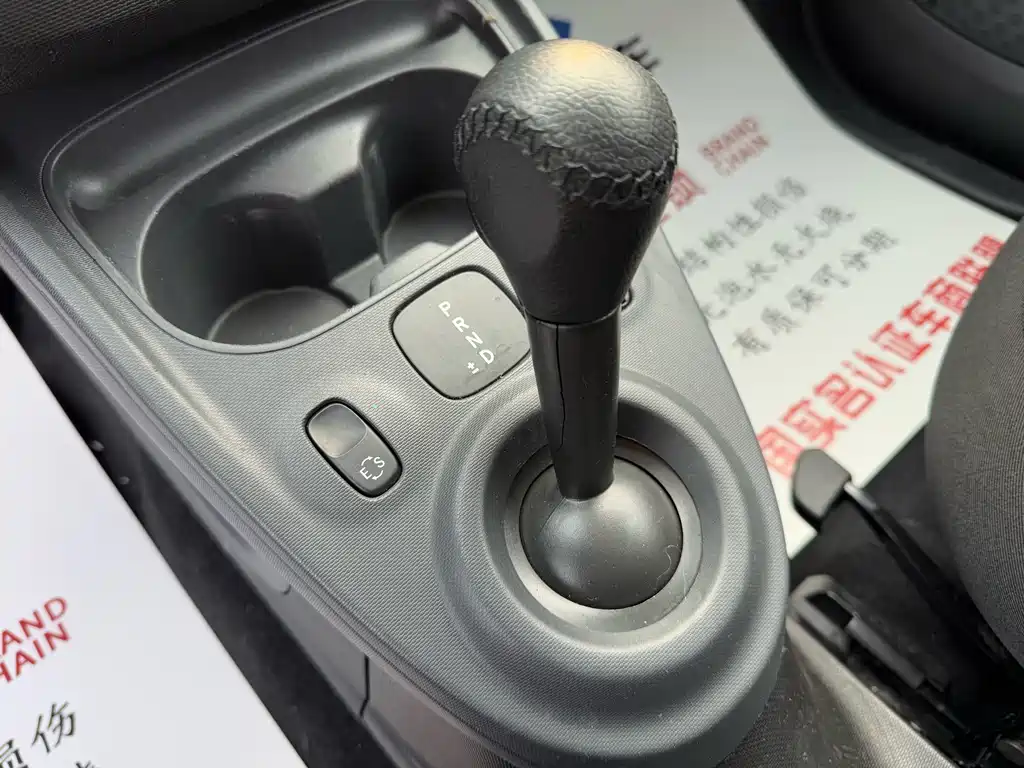 smart Fortwo 2020 — фото 11