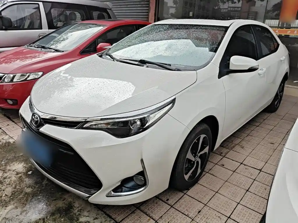 Toyota Levin 2018 — фото 1
