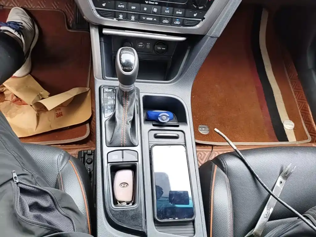 Hyundai Sonata 2017 — фото 14