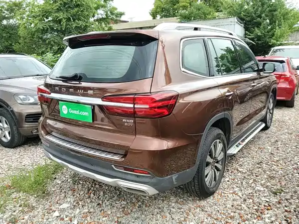 Roewe RX8 2018