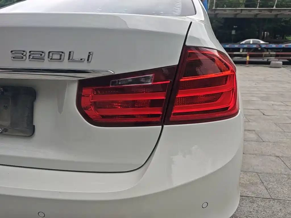 BMW 3 Series 2014 — фото 8