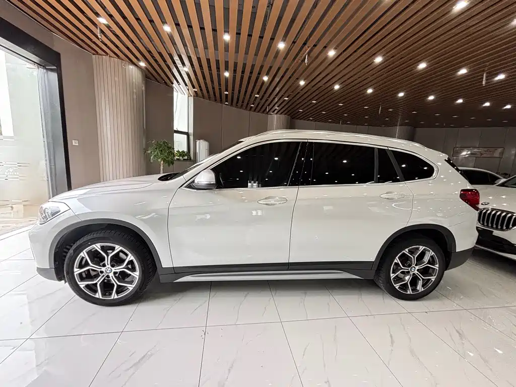 BMW X1 2023 — фото 2