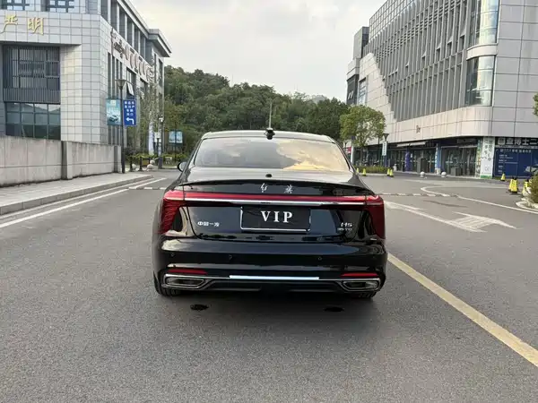 Hongqi H5 2023