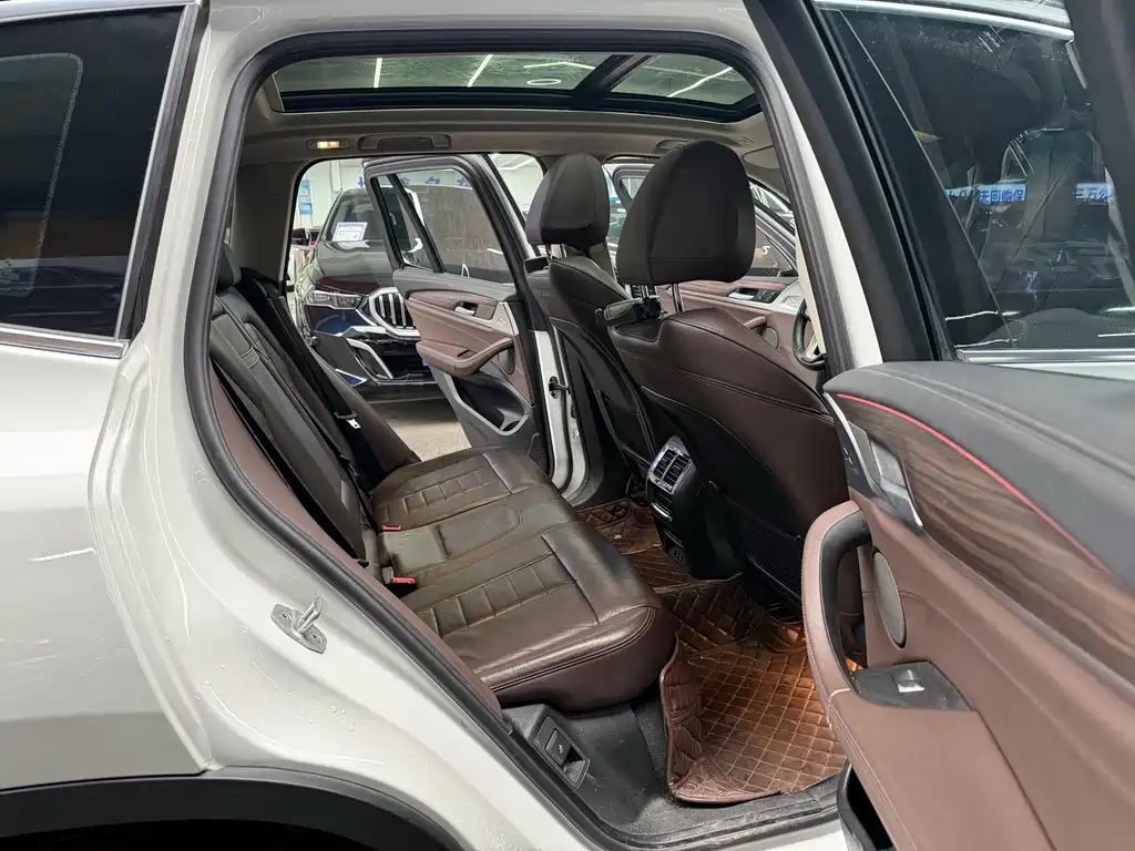 BMW X3 2021 — фото 16