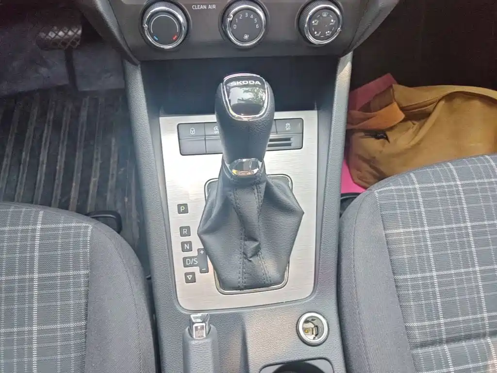 Skoda Octavia 2019 — фото 14
