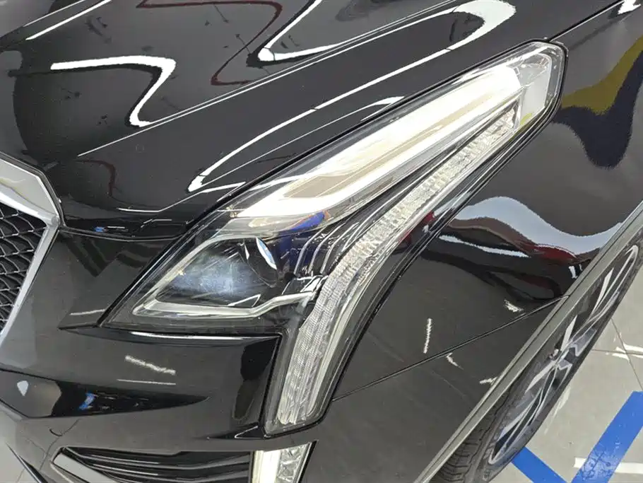 Cadillac XT5 2023