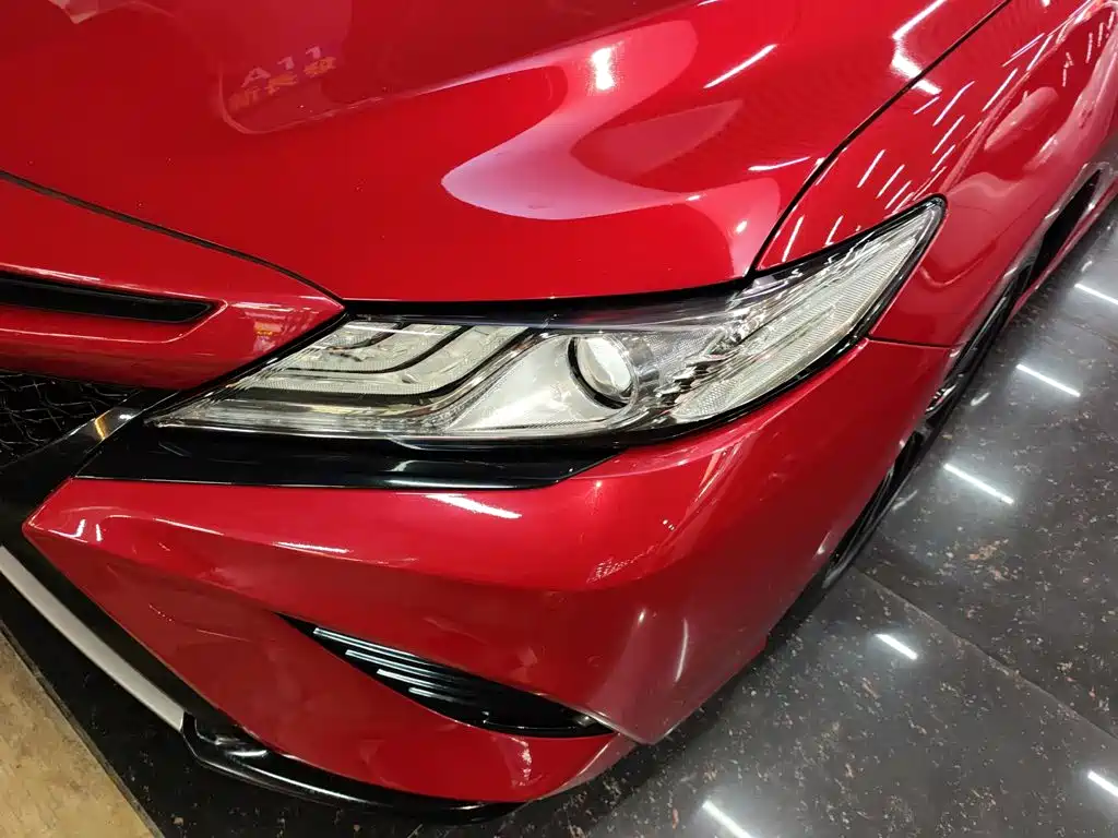 Toyota Camry 2020 — фото 18