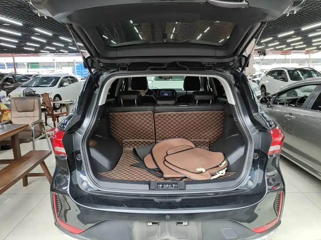 GAC Motor Trumpchi GS4 2018 — фото 19