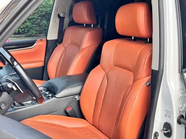 Lexus LX 2018