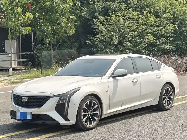 Cadillac CT5 2025