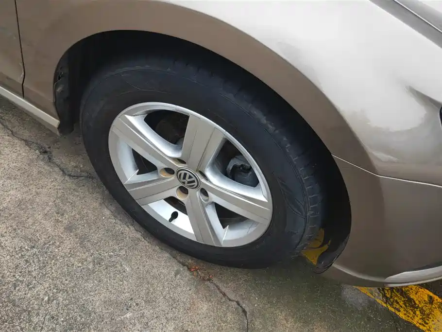 Volkswagen Lamando 2018 — фото 6