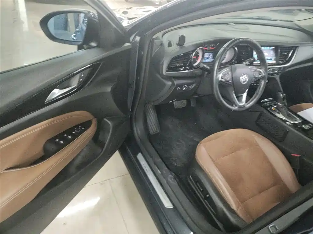 Buick Regal 2020 — фото 17