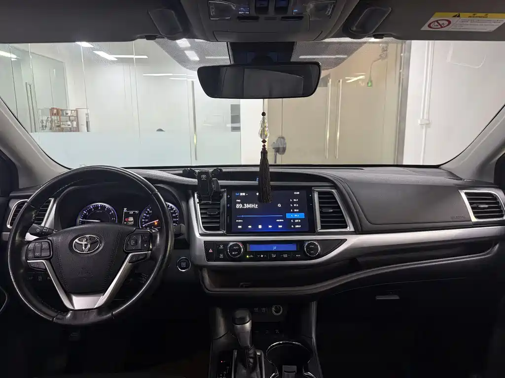 Toyota Highlander 2019 — фото 16
