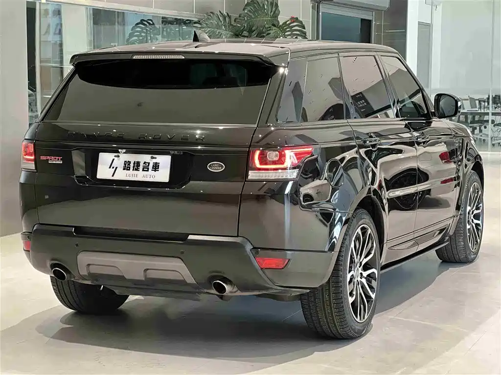 Land Rover Sport 2017 — фото 18