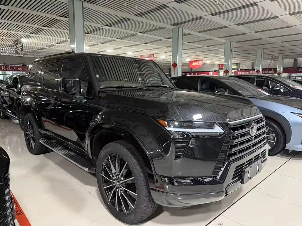 Lexus GX 2025