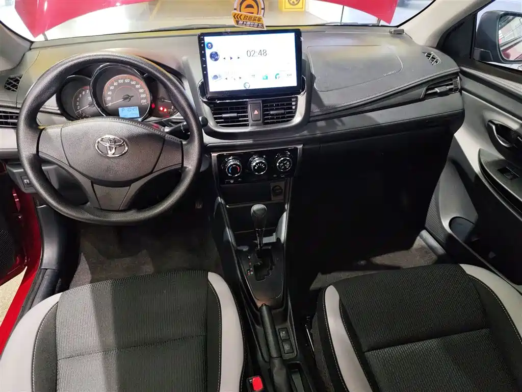 Toyota Yaris L 2021 — фото 10