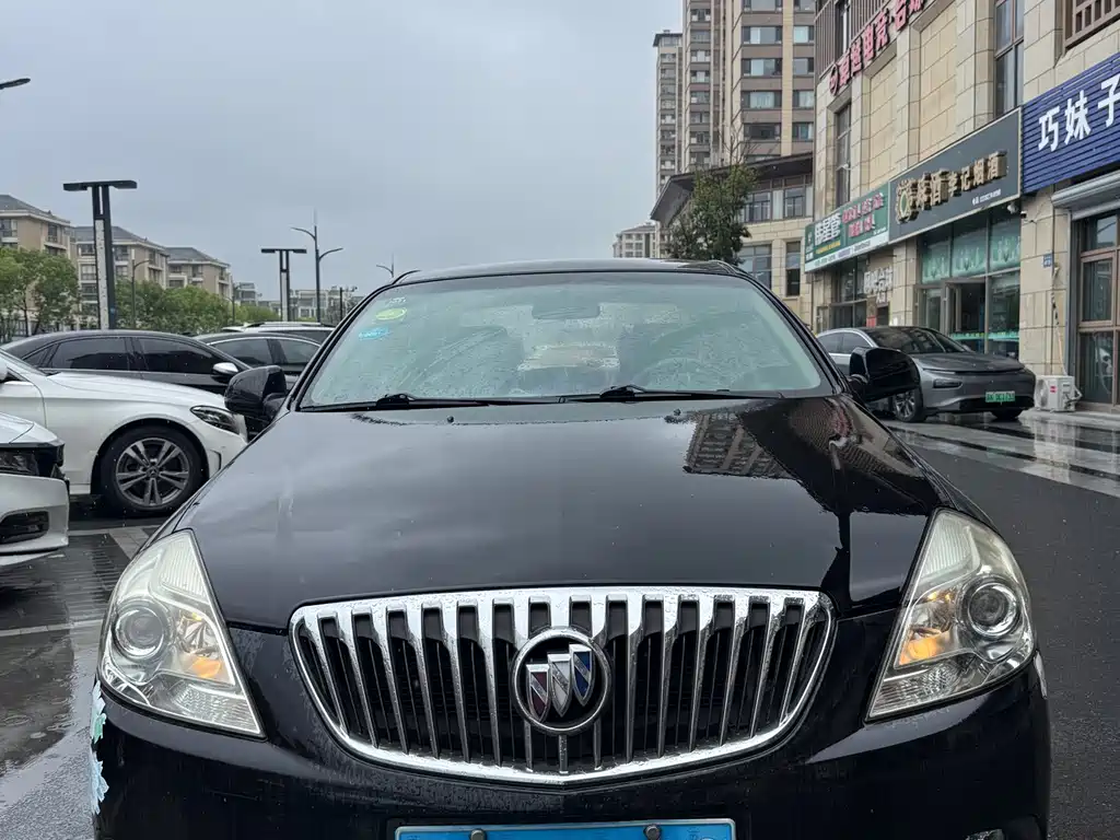 Buick Excelle 2013