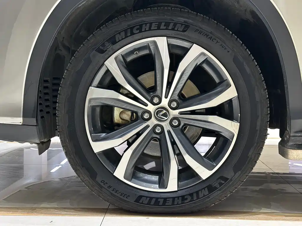 Lexus RX 2022 — фото 10