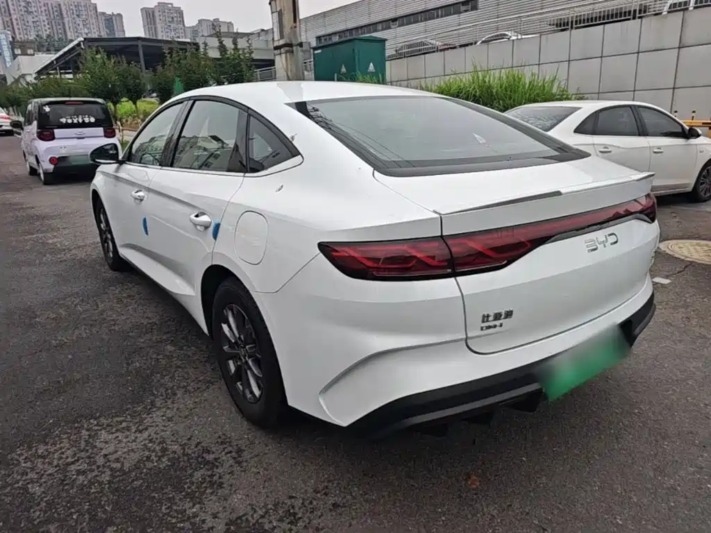 BYD Qin L 2025 — фото 5