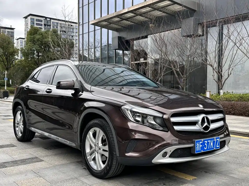 Mercedes-Benz GLA 2015 — фото 3