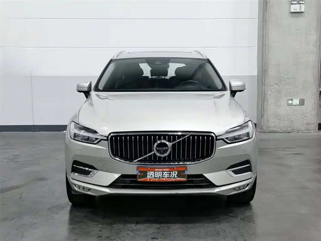 Volvo XC60 2018 — фото 3
