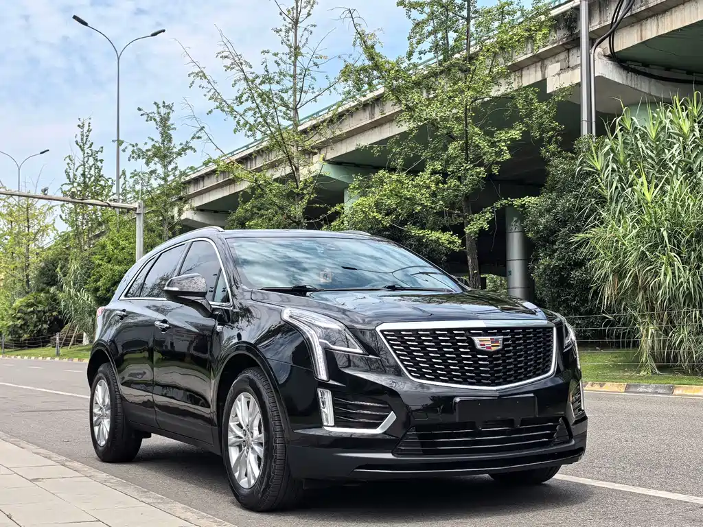 Cadillac XT5 2021 — фото 6