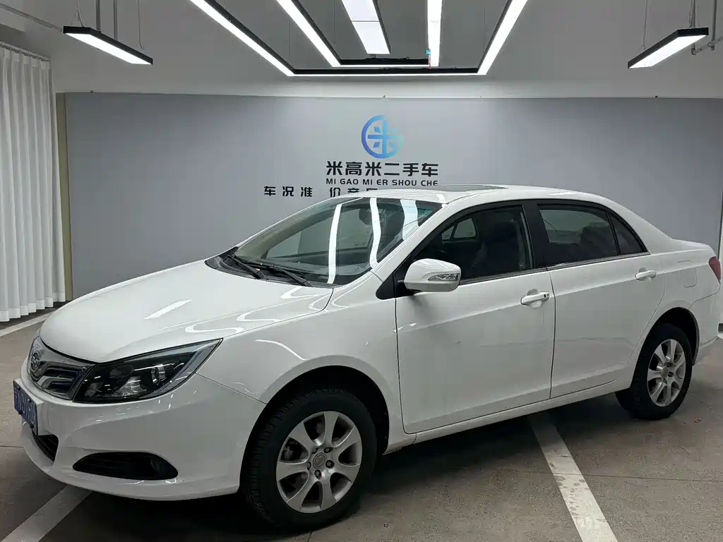 BYD e5 2016