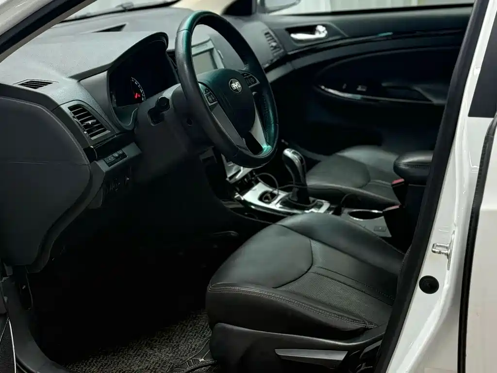 BYD e5 2016