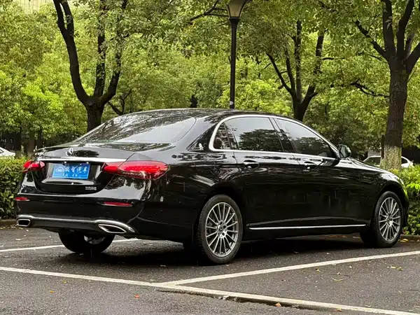 Mercedes-Benz E-Class 2021