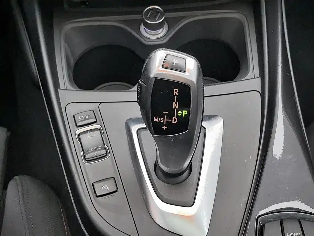 BMW 1 Series 2014 — фото 13