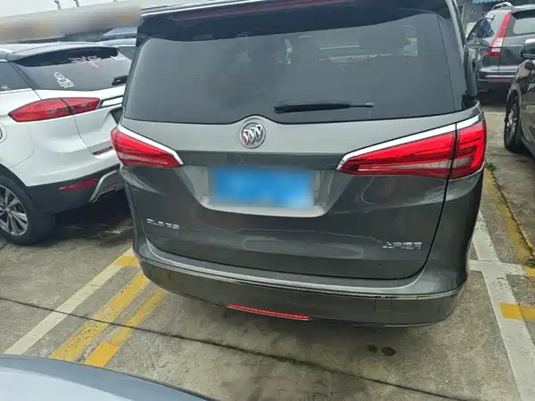 Buick GL8 2017