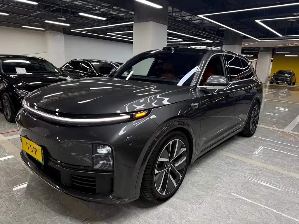 Li Auto Li L7 2025