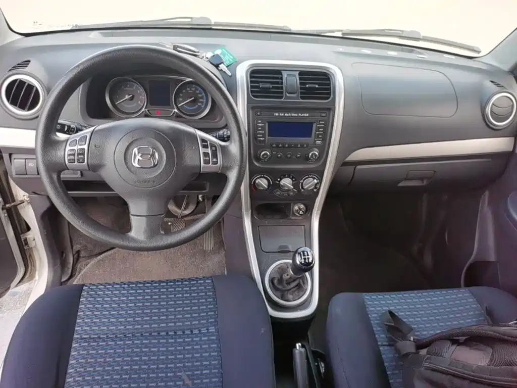 Suzuki Wagon R X5 2015 — фото 10