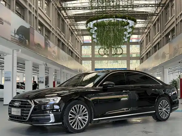 Audi A8 2021