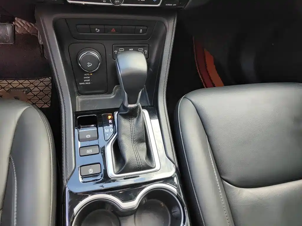 Jeep Grand Commander 2020