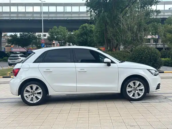 Audi A1 2013