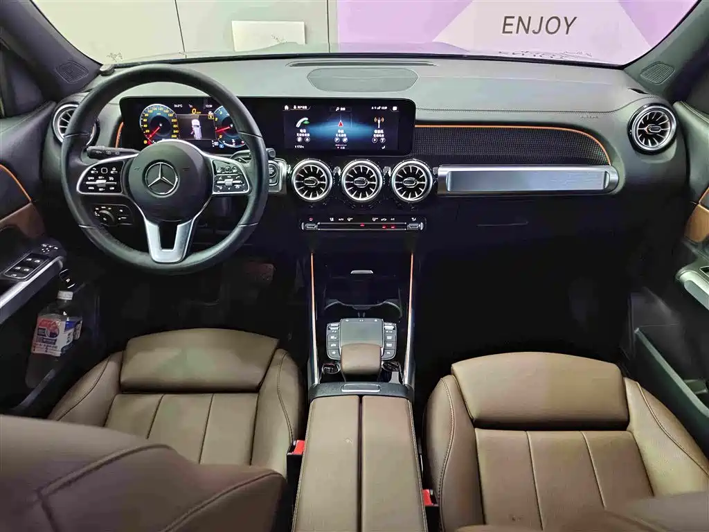 Mercedes-Benz GLB 2023 — фото 10