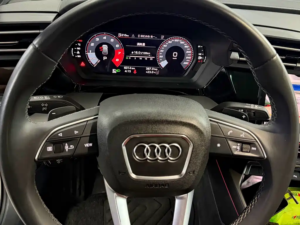 Audi A3 2025 — фото 11