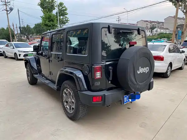 Jeep Wrangler 2015