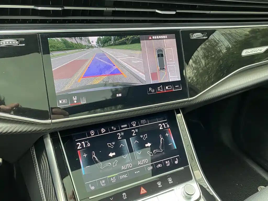 Audi SQ7 2025 — фото 24