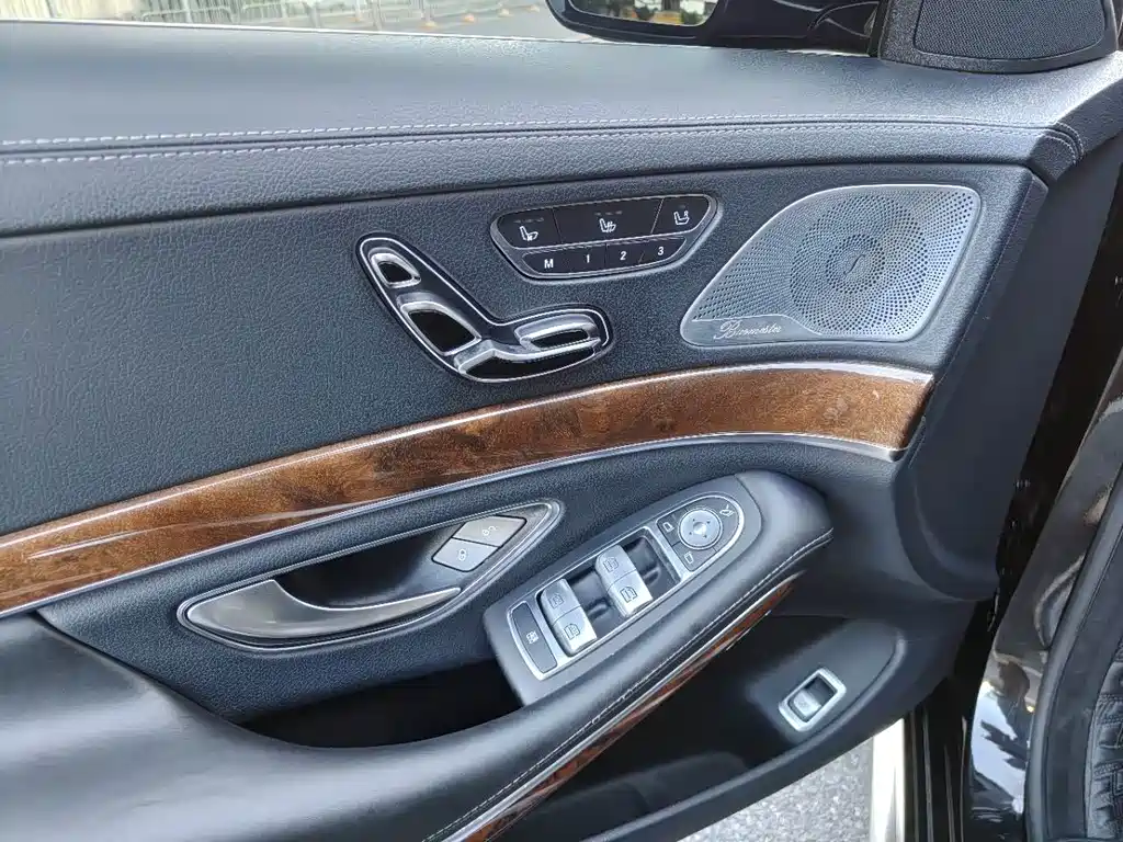 Mercedes-Benz S-Class AMG 2016 — фото 12