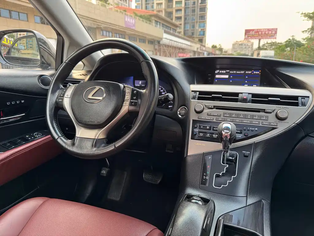 Lexus RX Classic 2014 — фото 17