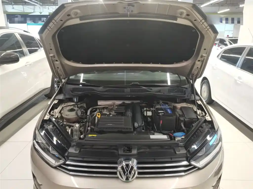 Volkswagen Golf Sportsvan 2018 — фото 20