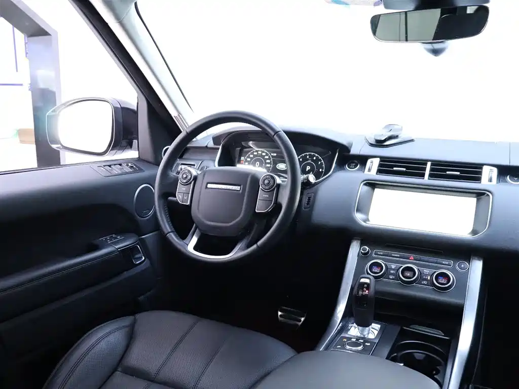 Land Rover Sport 2017 — фото 14