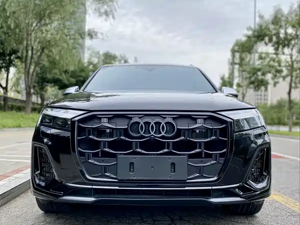 Audi SQ7 2024